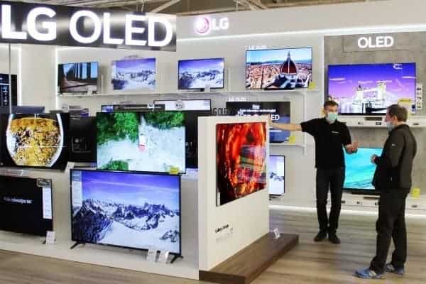 lg oled store